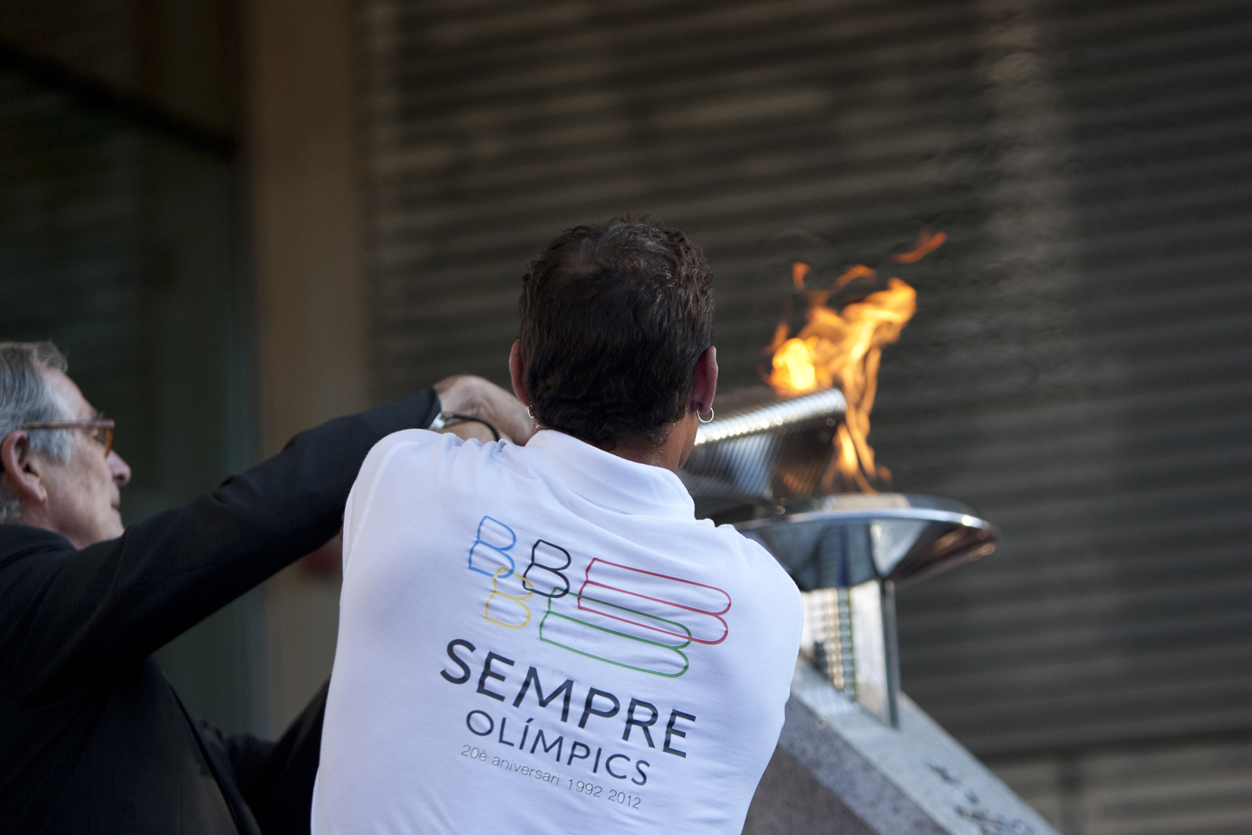 Xavier Trias i Gervasio Deferr amb la flama olímpica